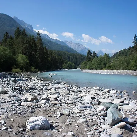 Chasa Fent, Sent Im Engadin Appartamento *