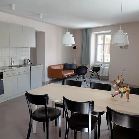 Chasa Fent, Sent Im Engadin شقة