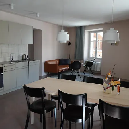 Chasa Fent, Sent Im Engadin شقة